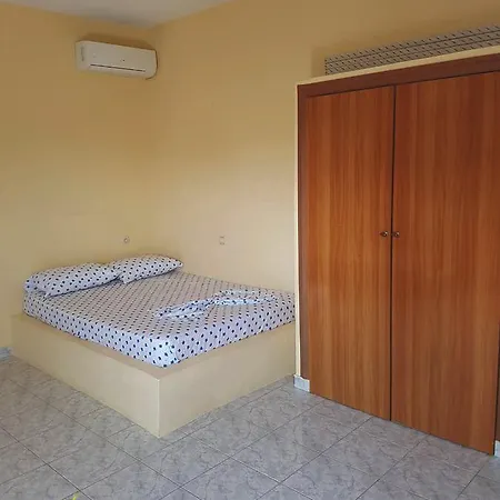 Petrit 3* Ksamil