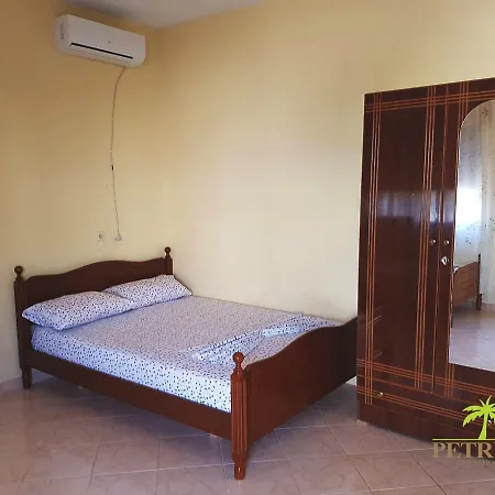 Casa de hóspedes Petrit Ksamil