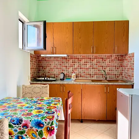 Petrit 3* Ksamil