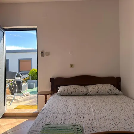 Petrit 3* Ksamil